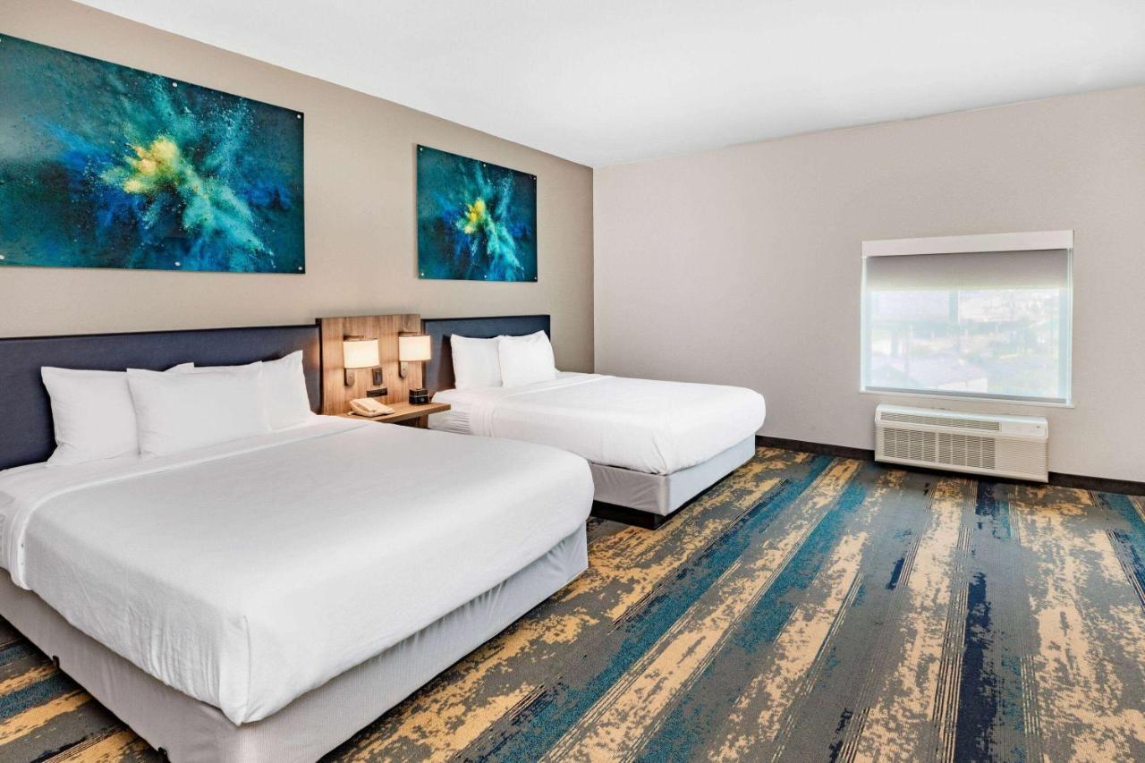 La Quinta Inn & Suites By Wyndham Galveston North At I-45 Esterno foto