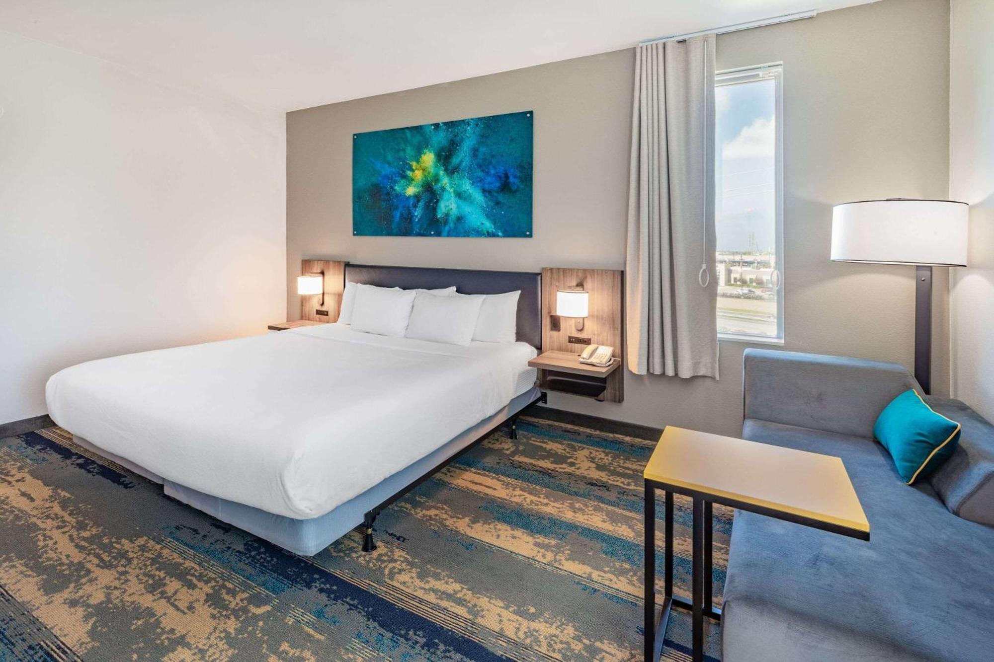 La Quinta Inn & Suites By Wyndham Galveston North At I-45 Esterno foto
